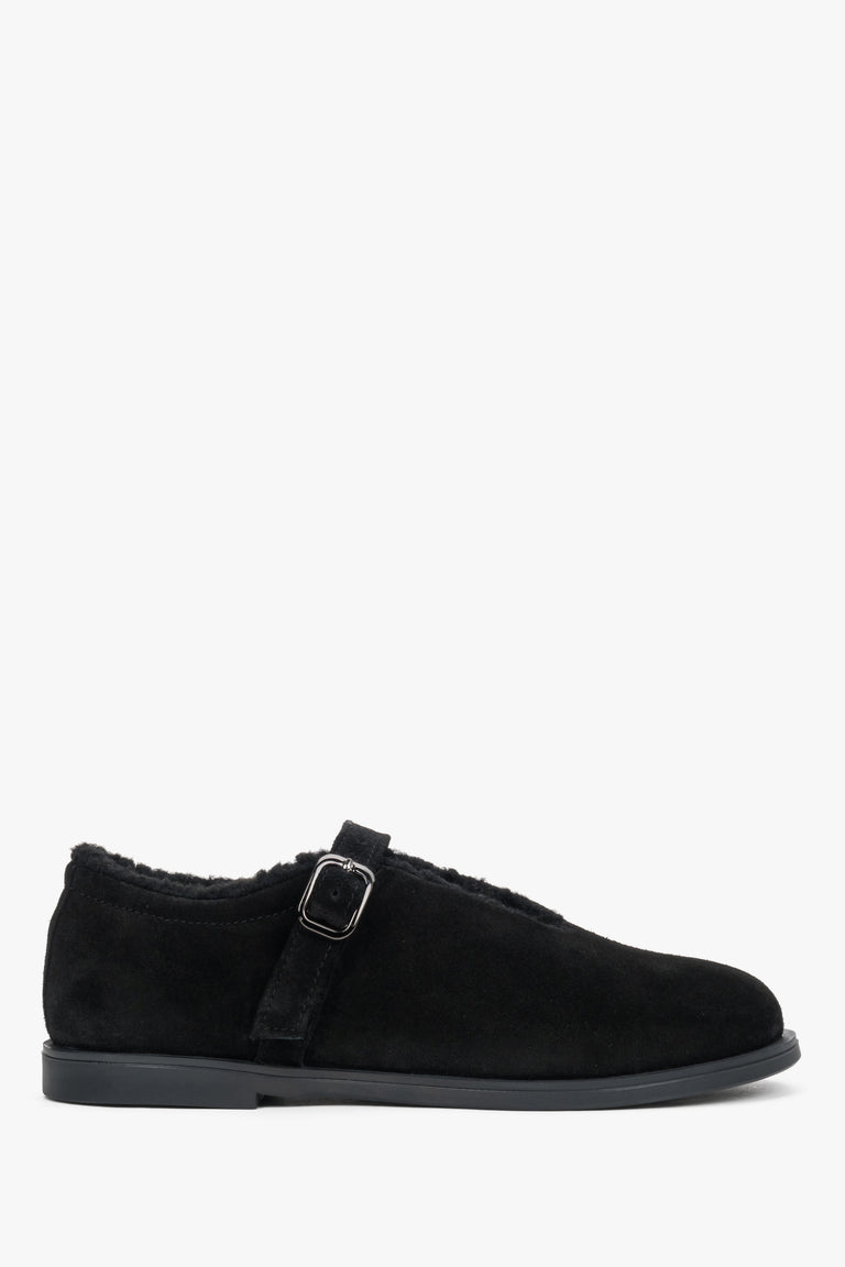 Women’s black ballerina flats made of premium Italian genuine velour with fur lining Estro.
