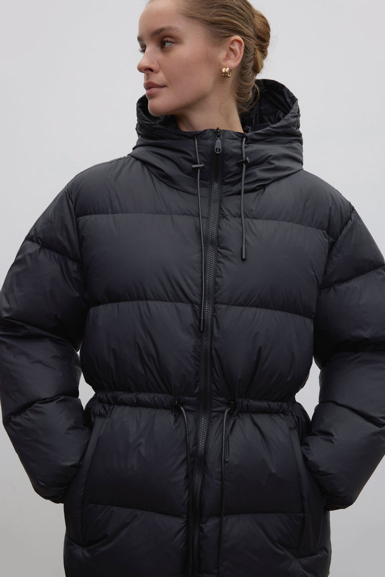 Women’s jacket, black, with a waist drawstring, filled with goose down, Estro.