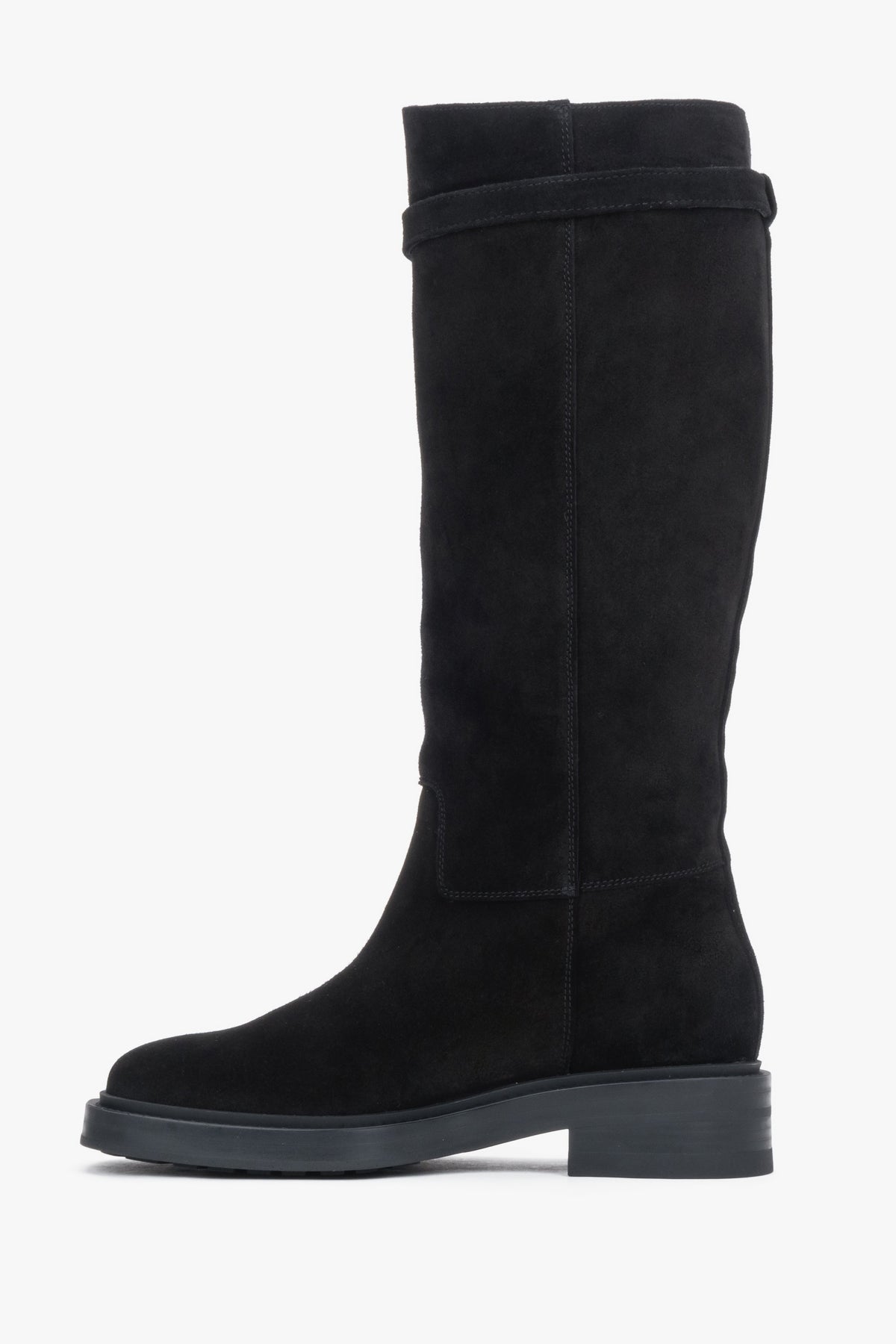 Women's black velour knee-high boots with a flat heel in Italian leather by Estro.
