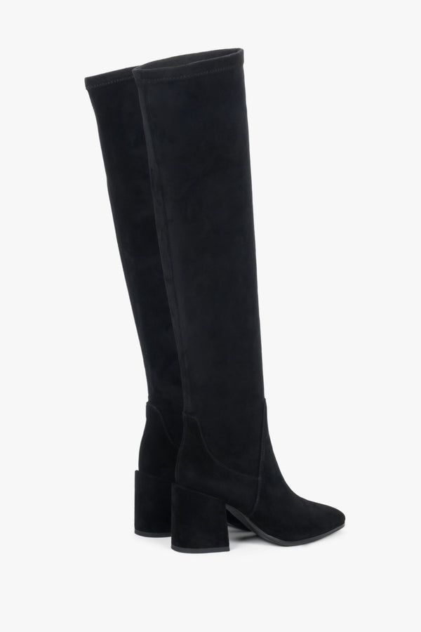 Black women’s high boots made of natural velour Estro.