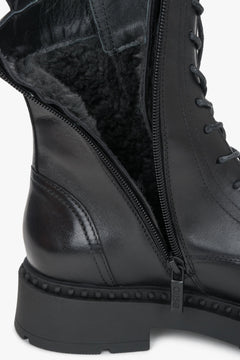 Stylish women's black leather ankle boots with a chunky sole in premium leather by Estro.