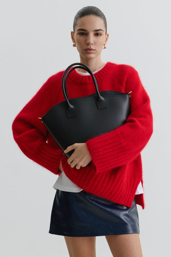 Women's Black Large Shopper Bag made of Premium Genuine Italian Leather Estro ER00116711.