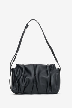 Women's Black Leather Crossbody Bag with Vertical Pleating Estro ER00120865.