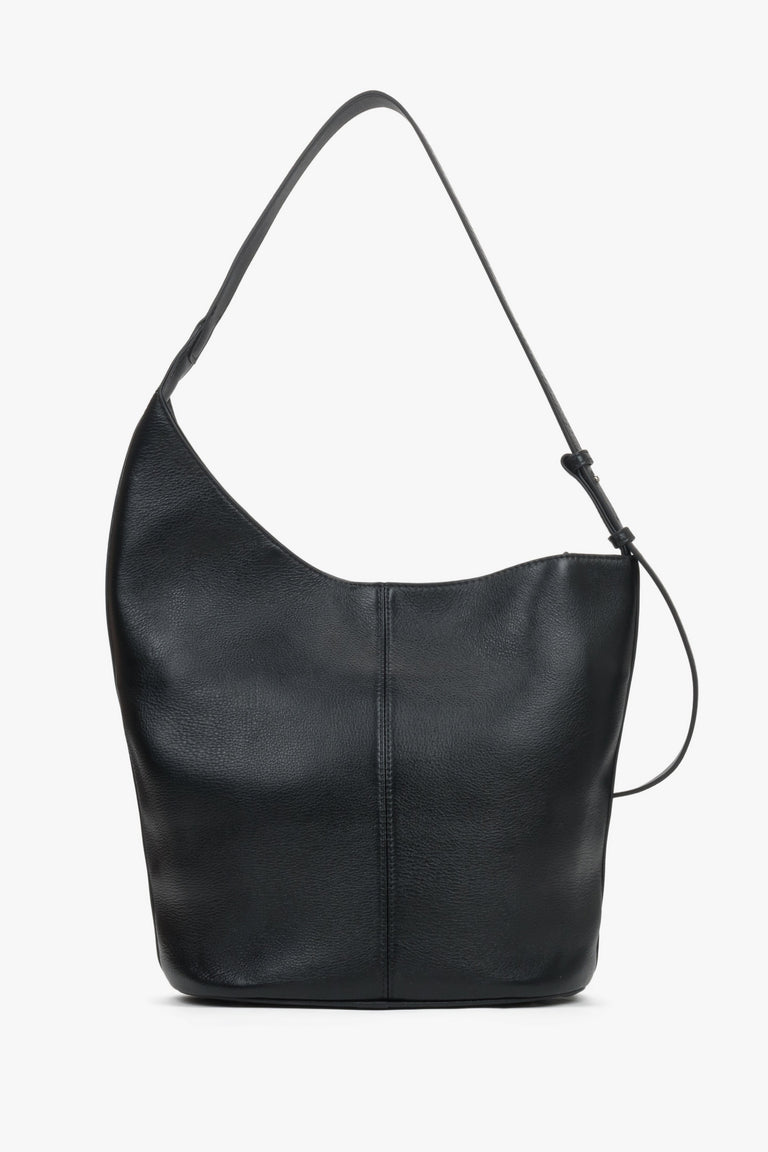 Back view of women's black leather hobo shopper bag by Estro