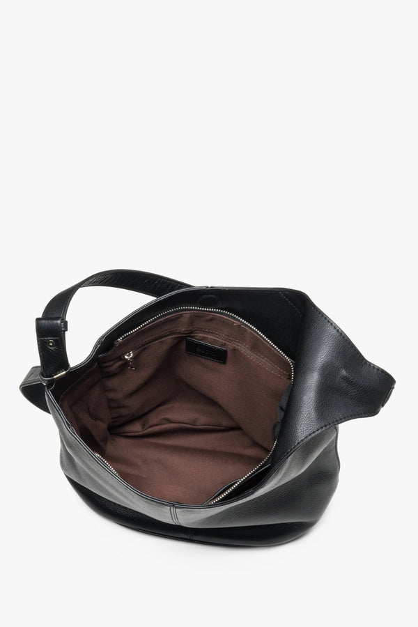 Interior view of women's black leather hobo shopper bag by Estro