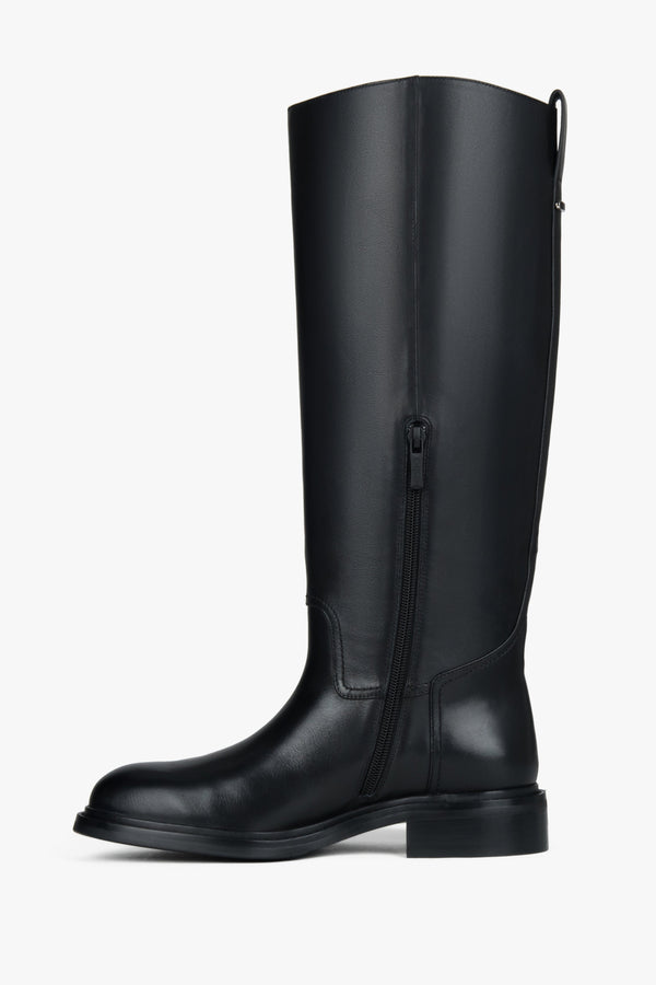 Black women’s leather knee-high boots with a wide shaft Estro.