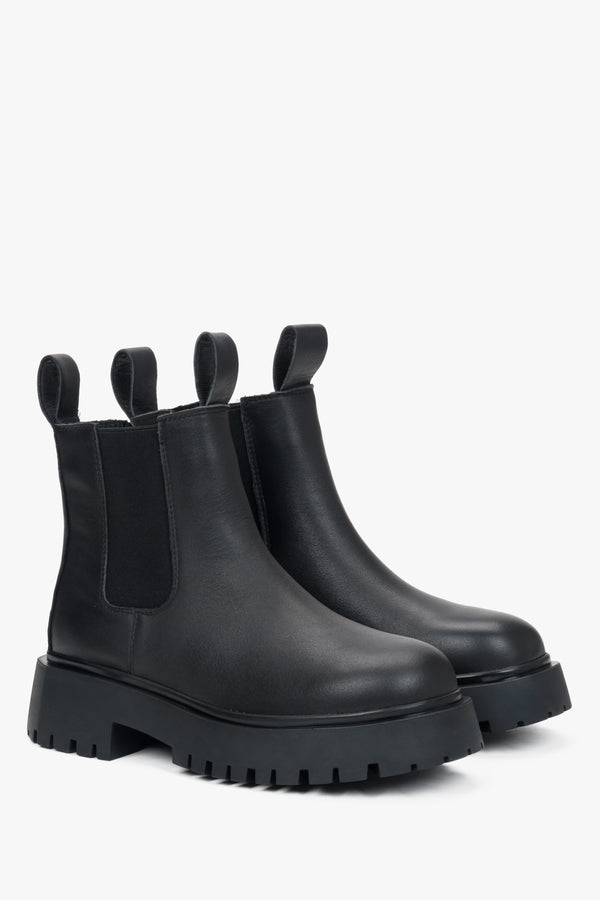 Women's black low-top Chelsea boots by Estro, crafted from leather.