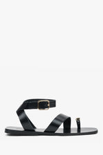 Women’s Black Leather Sandals With Decorative Toe Ring Estro ER00119691.