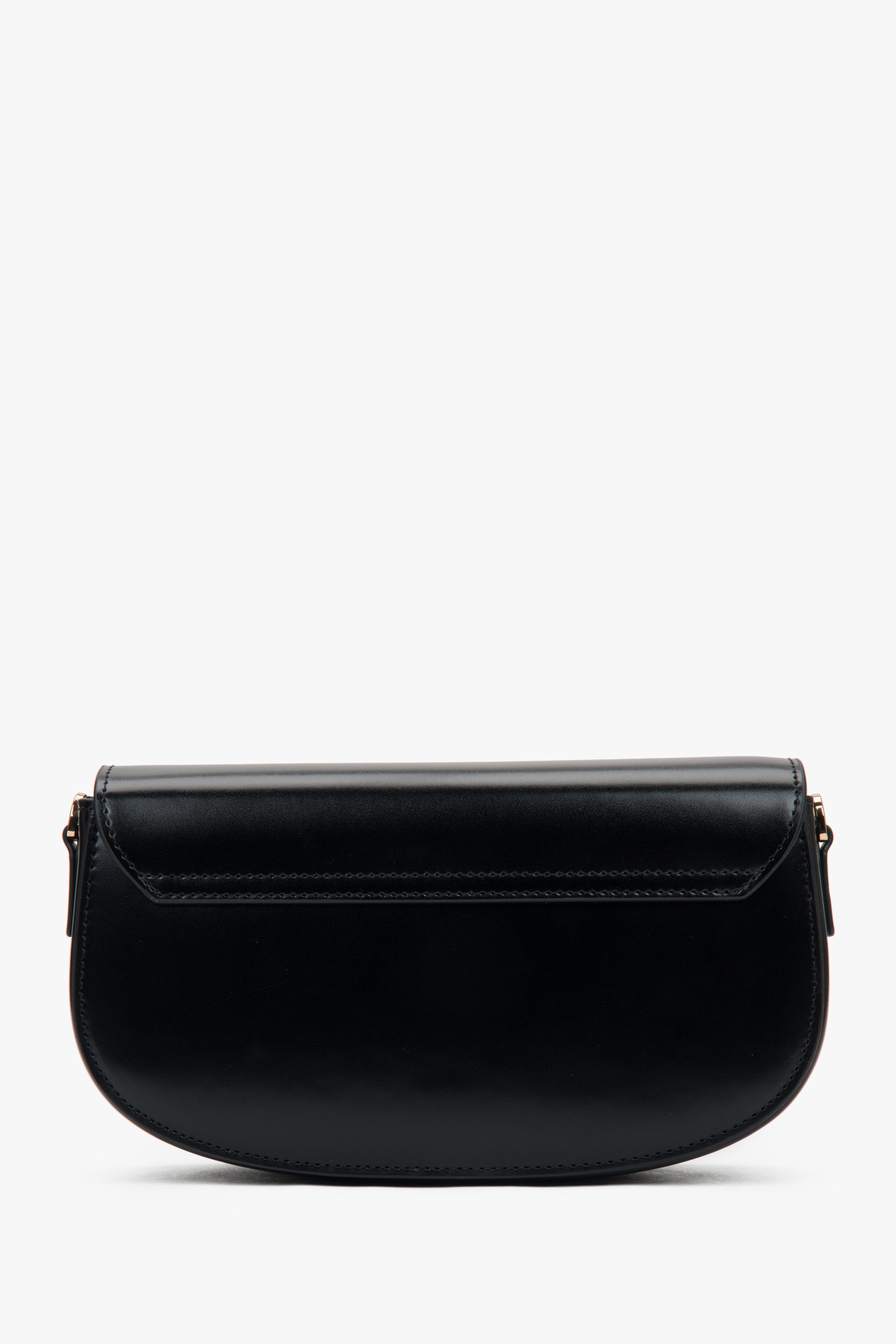 Elegant 100% genuine leather black shoulder bag with snap closure.