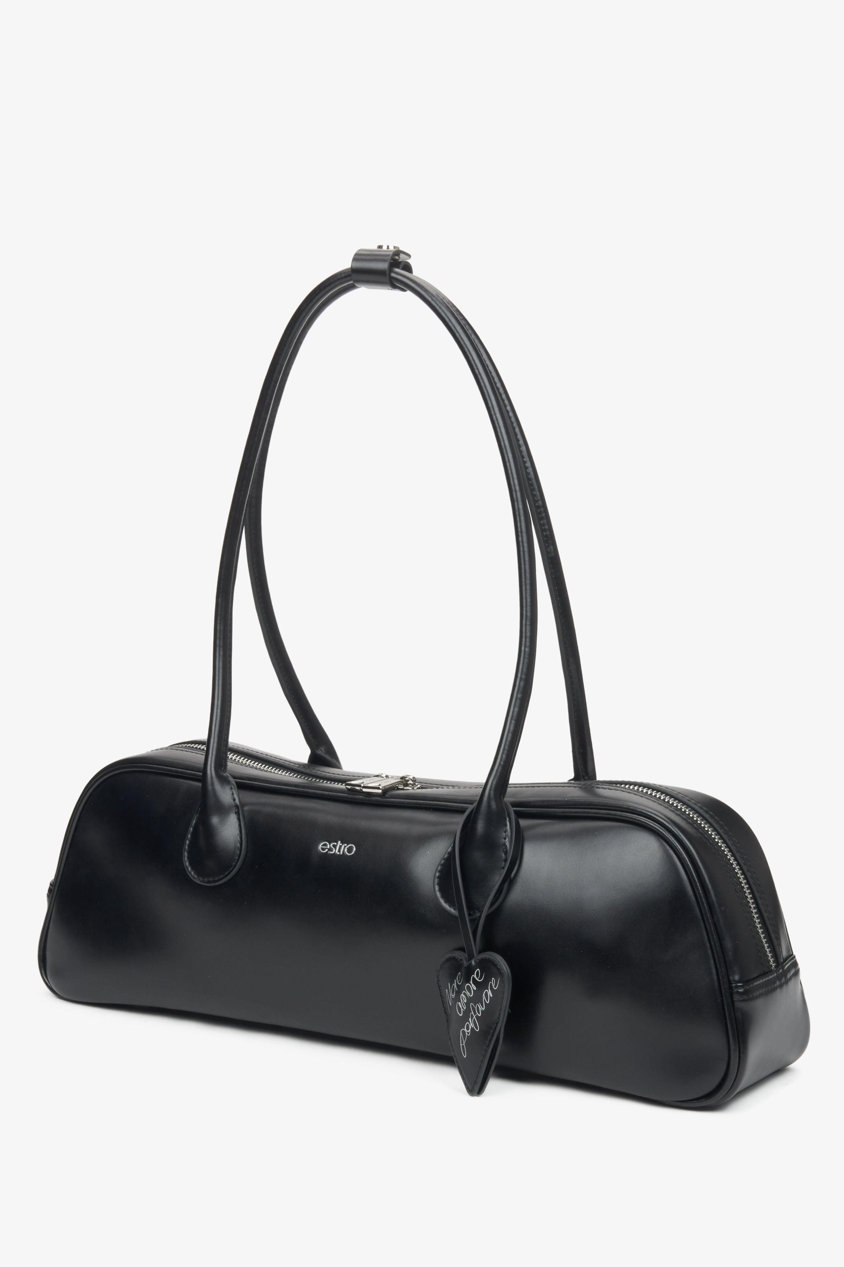 Estro – a women's black leather shoulder bag with long handles.