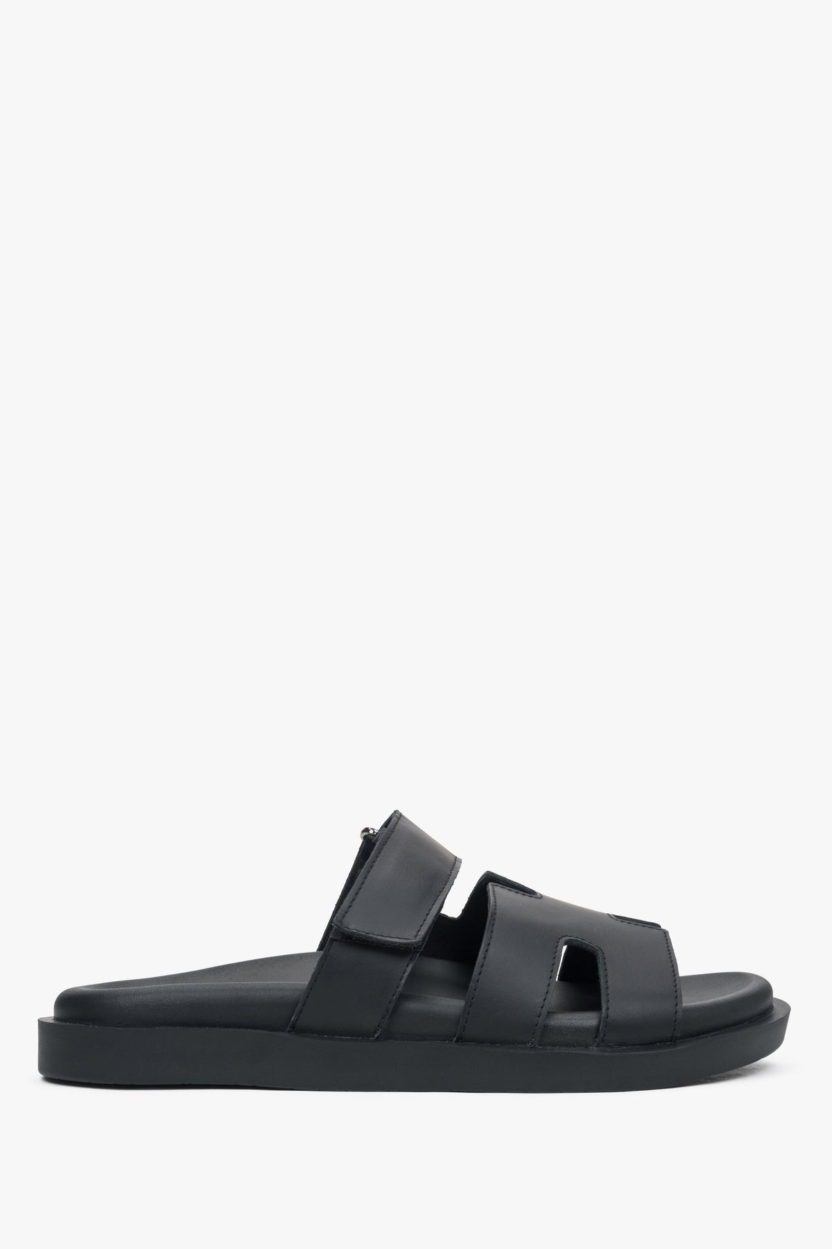Women’s black sandals in premium Italian natural leather Estro.
