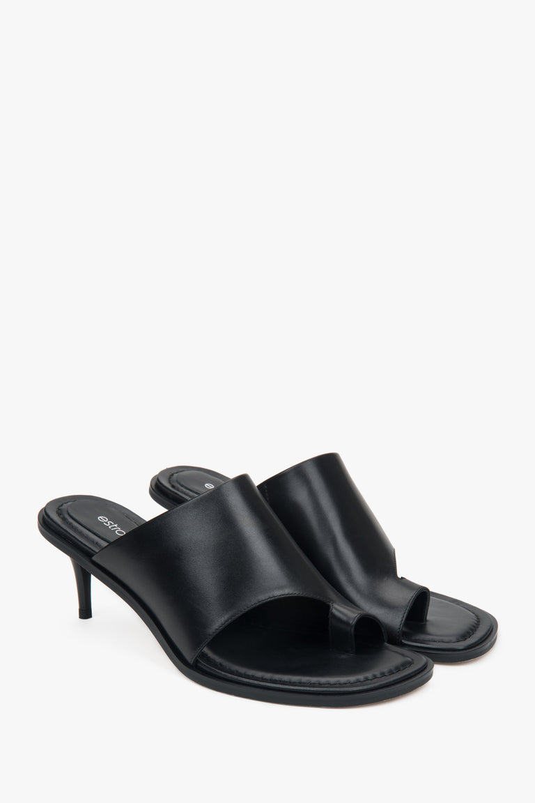 Estro women’s mules, black, leather, with a stiletto heel and a toe ring.
