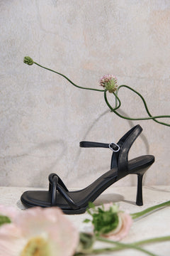 Women's Black Leather Stiletto Sandals with Thin Straps Estro ER00117200.