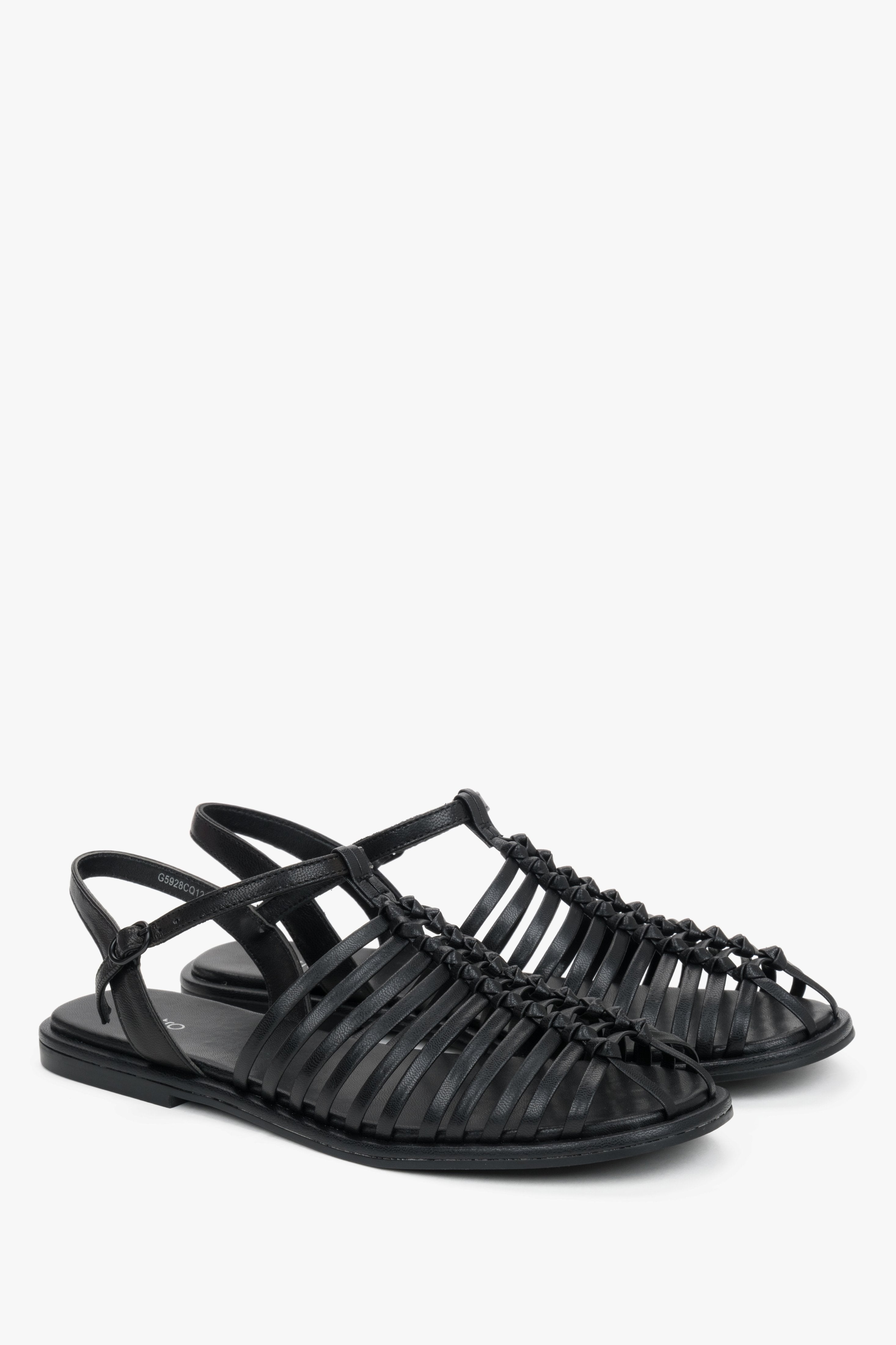 Women's Black Leather Thin-Strap Fisherman Sandals Estro ER00119453.