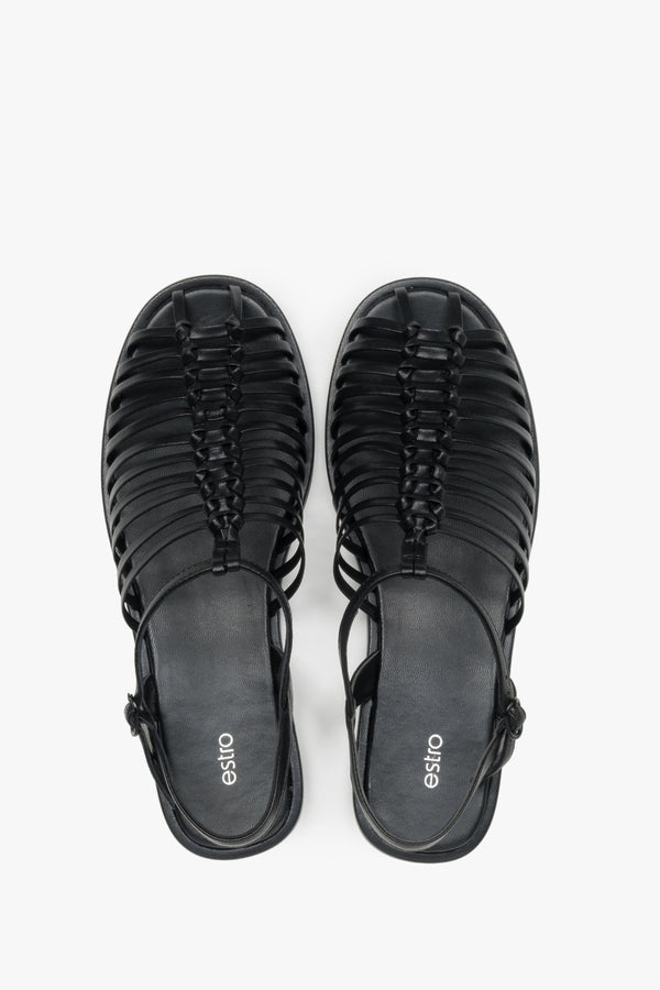Women's minimalist fisherman-style sandals in soft leather, Estro.