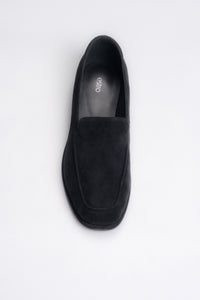 Women’s Black Loafers made of Soft Genuine Velour Estro ER00118002.