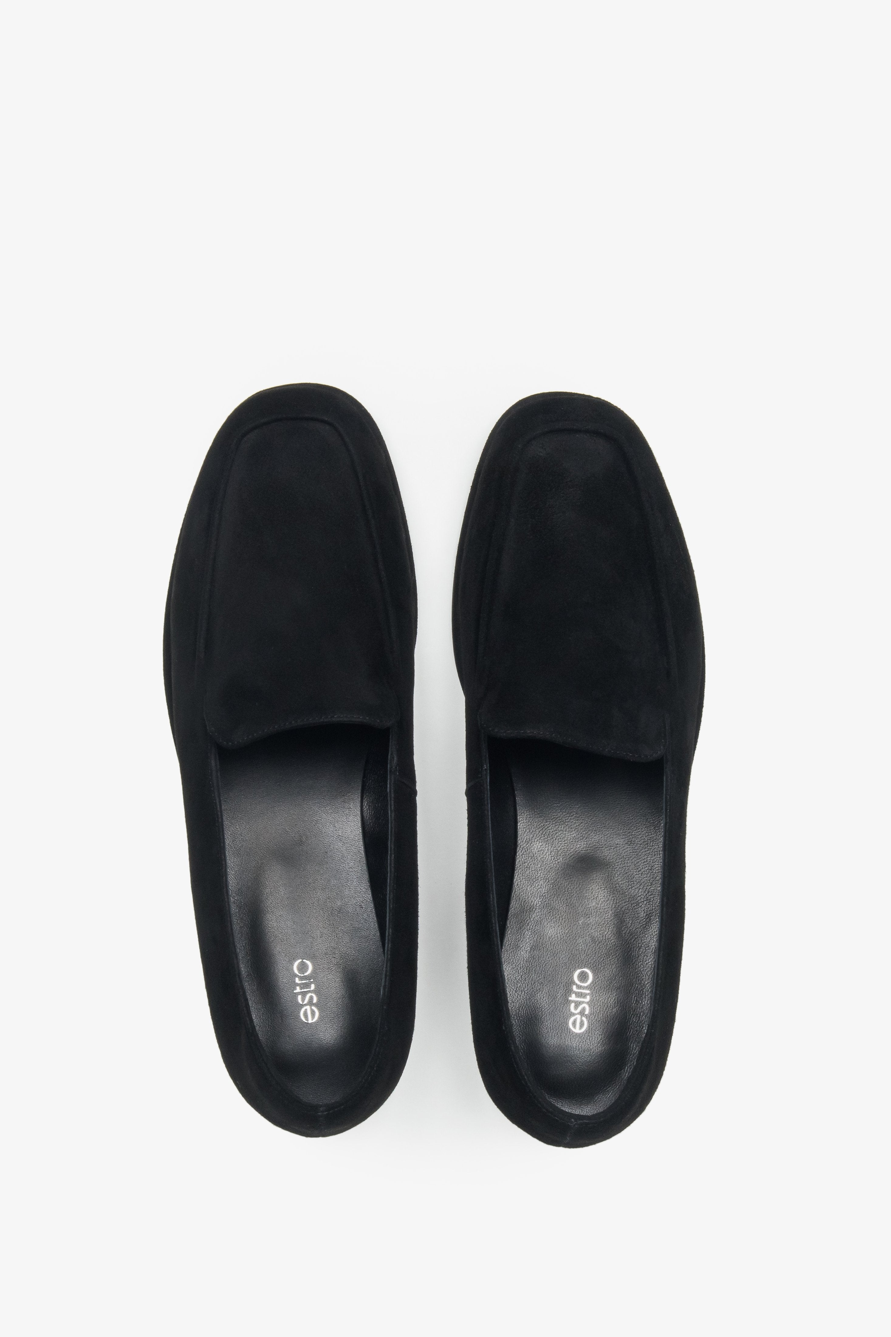 Black women’s loafers Estro made of soft genuine velour.
