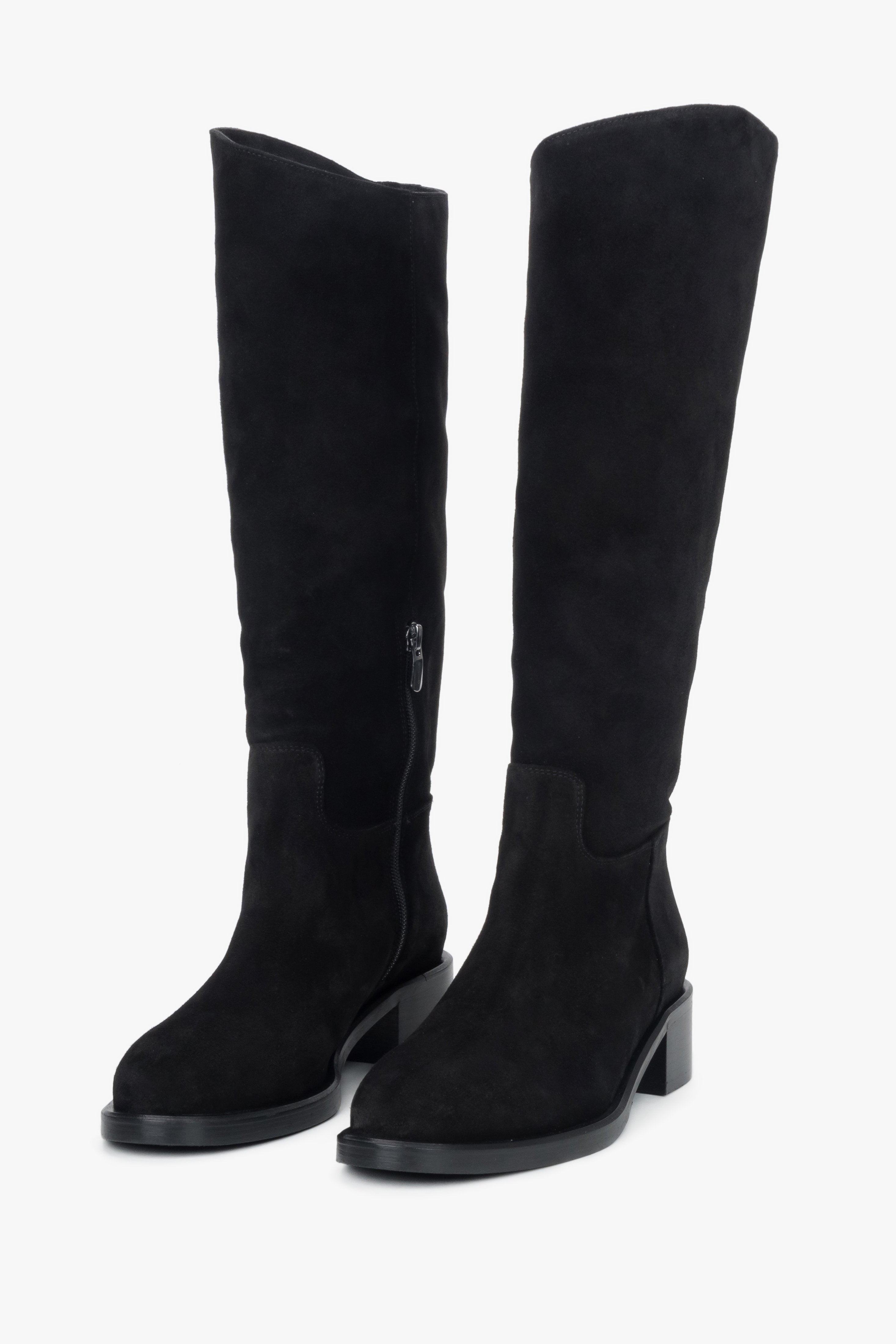 Women’s black knee-high boots made of natural velour on a low heel Estro.