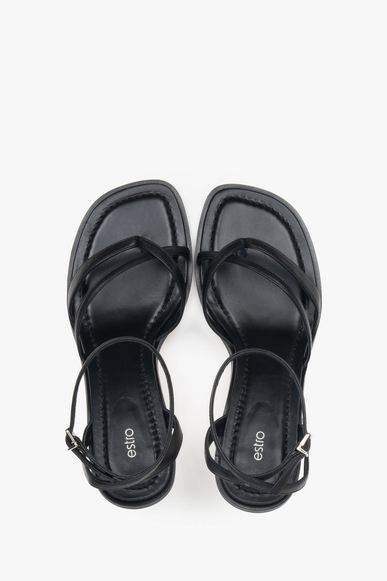Estro women’s sandals, black, with a low heel, in genuine leather.