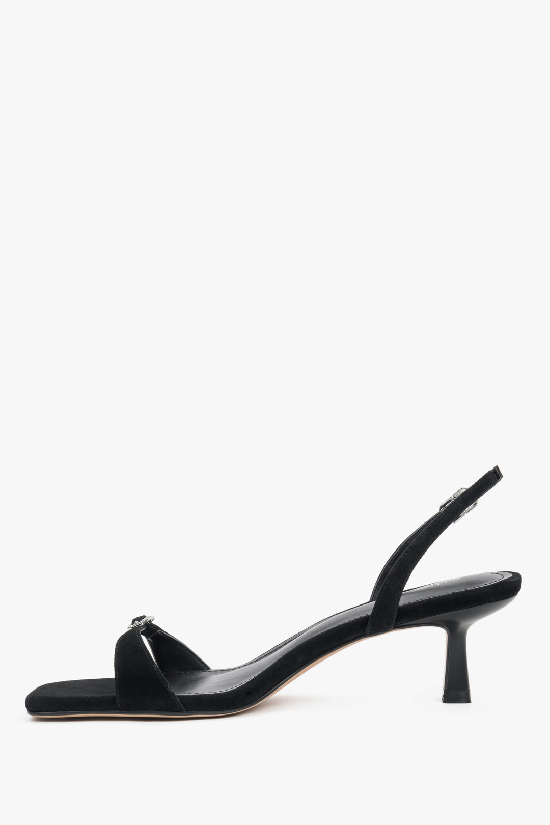 Women’s black low-heel sandals made of genuine velour by Estro.