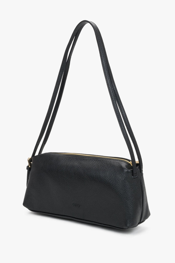 Black women's oblong shoulder bag made of pebbled premium Italian genuine leather