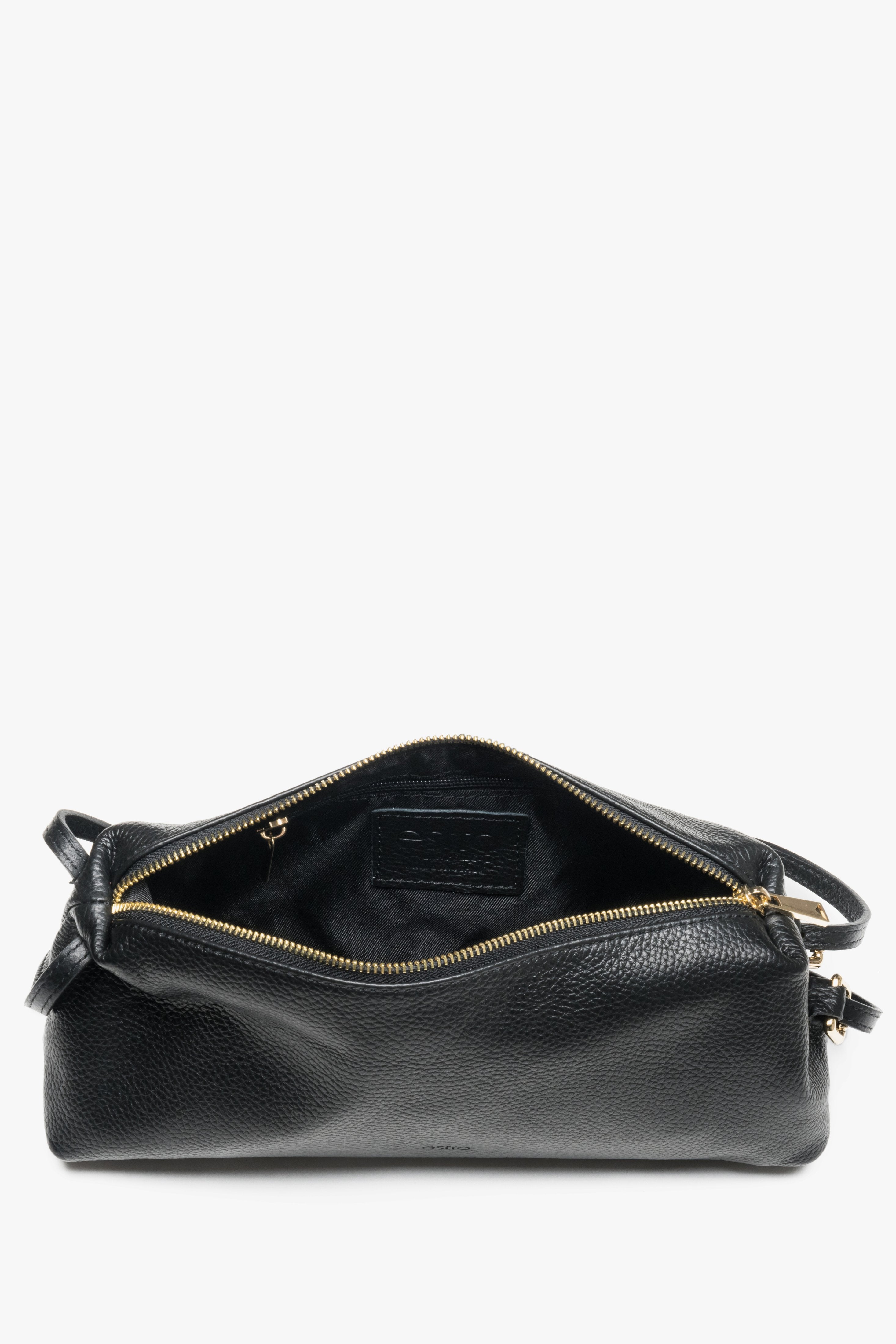 Women's handbag made of black premium genuine leather with a pebbled texture, Italian product.