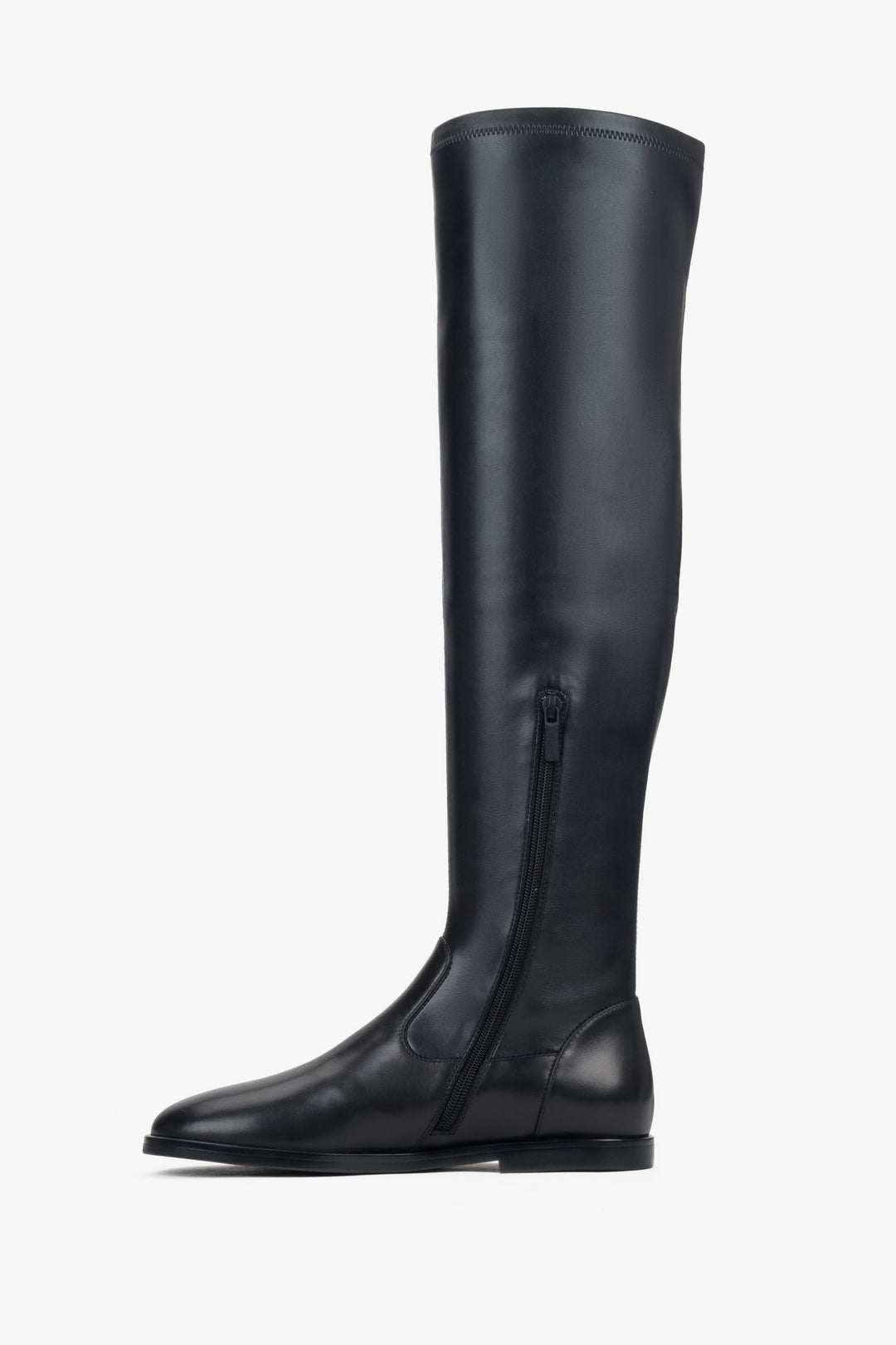 Women’s over-the-knee boots Estro, black, made of natural leather and stretch.