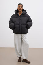 Women's Black Oversized Jacket with Detachable Sleeves Estro ER00120567.