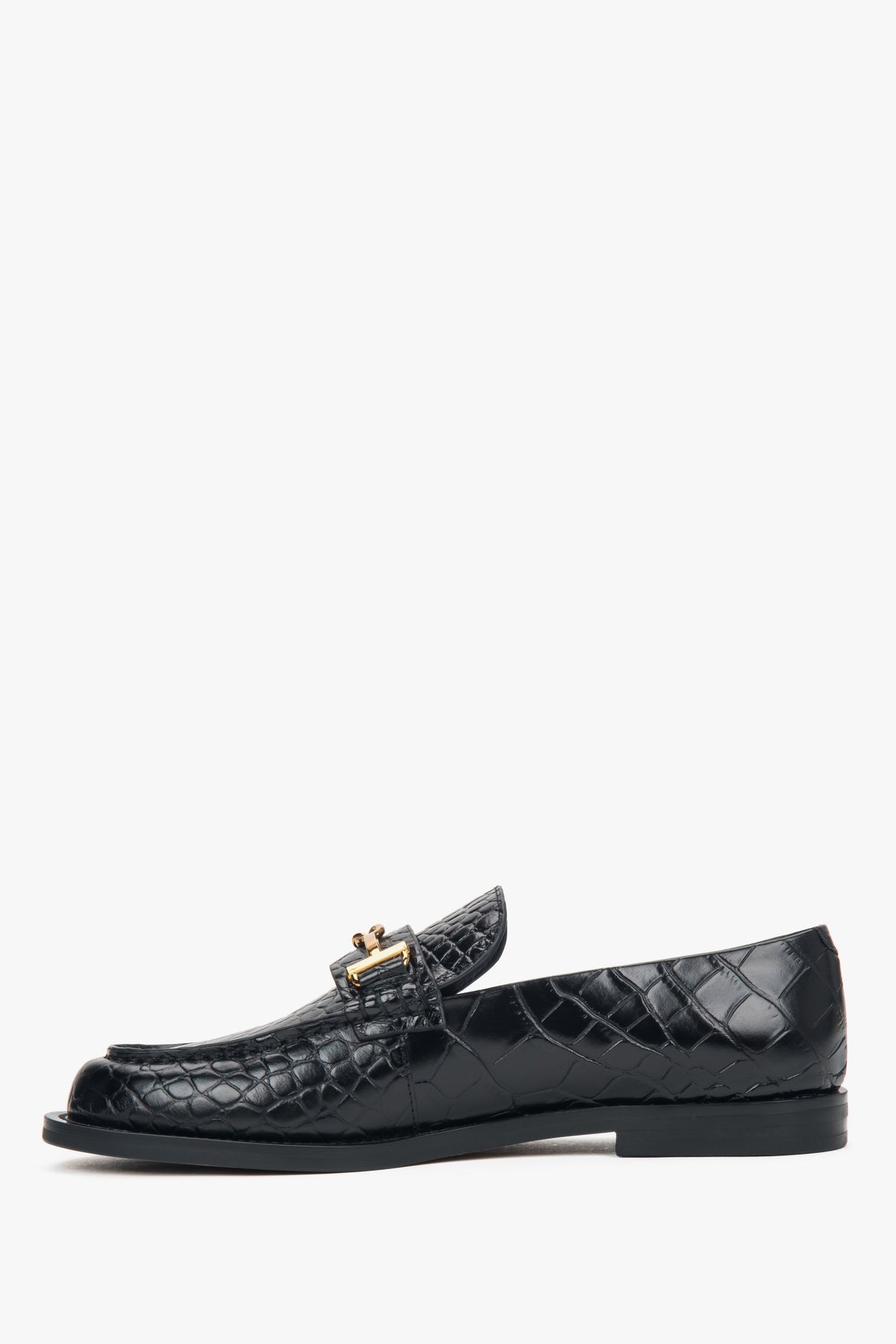 Women’s black patent leather loafers with a decorative buckle Estro.