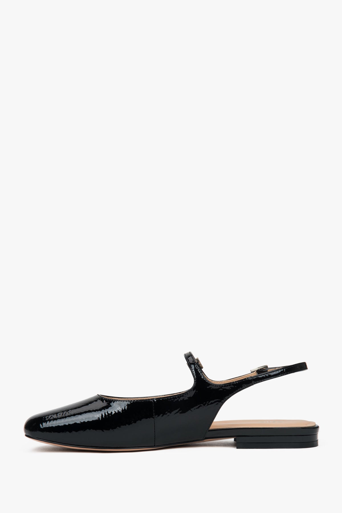 Black patent leather slingback flats for women by Estro.