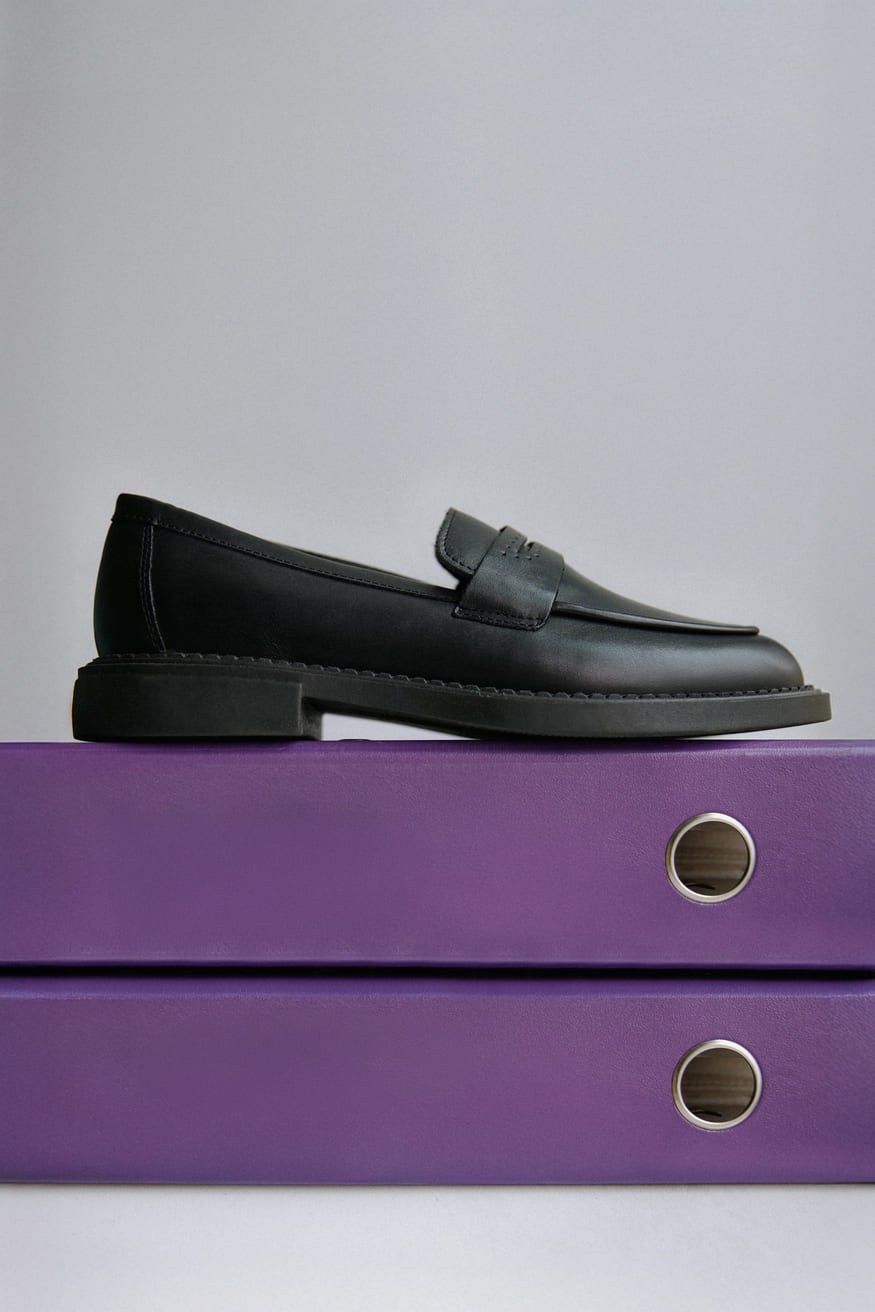 Women's Black Penny Loafers made of Premium Italian Genuine Leather Estro.