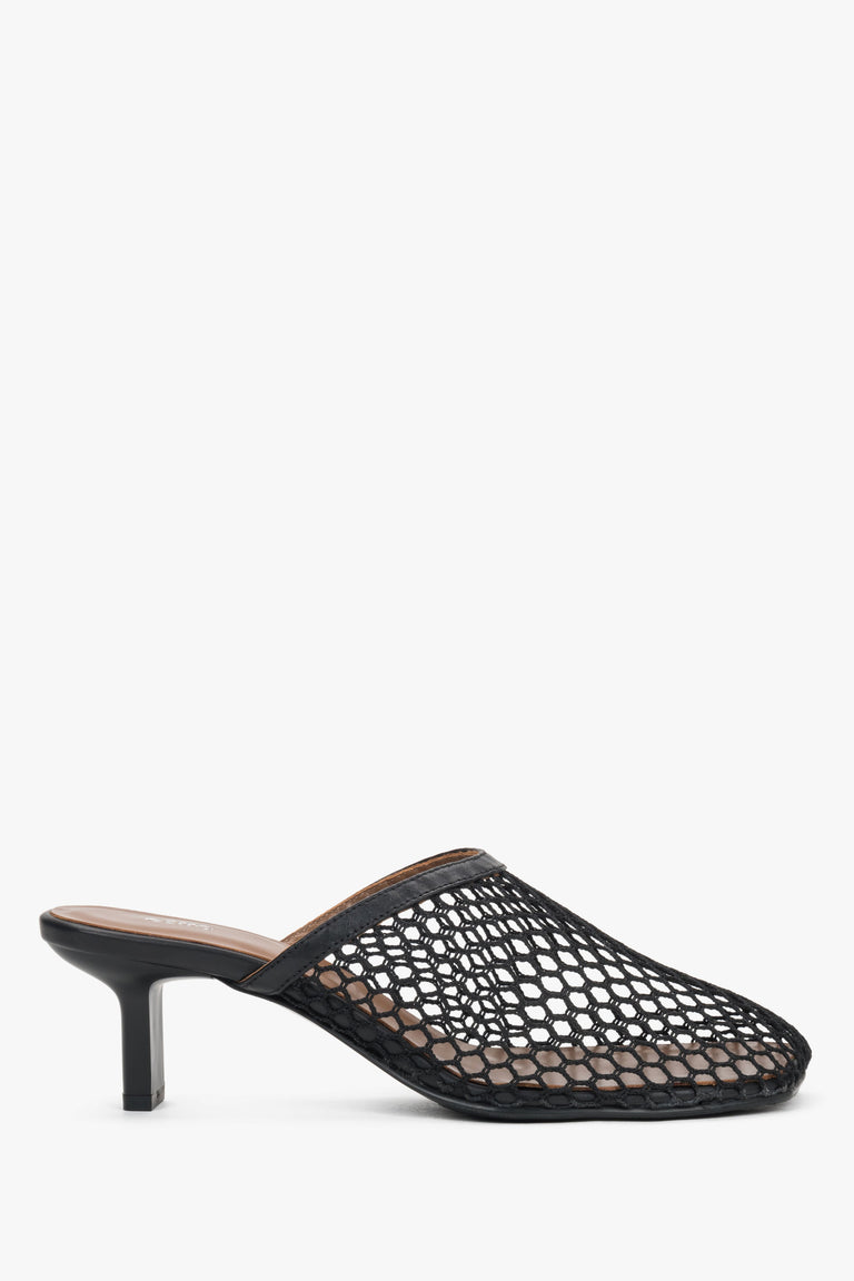 Women’s Black Perforated Mule Slippers With Stiletto Heel Estro ER00119756.