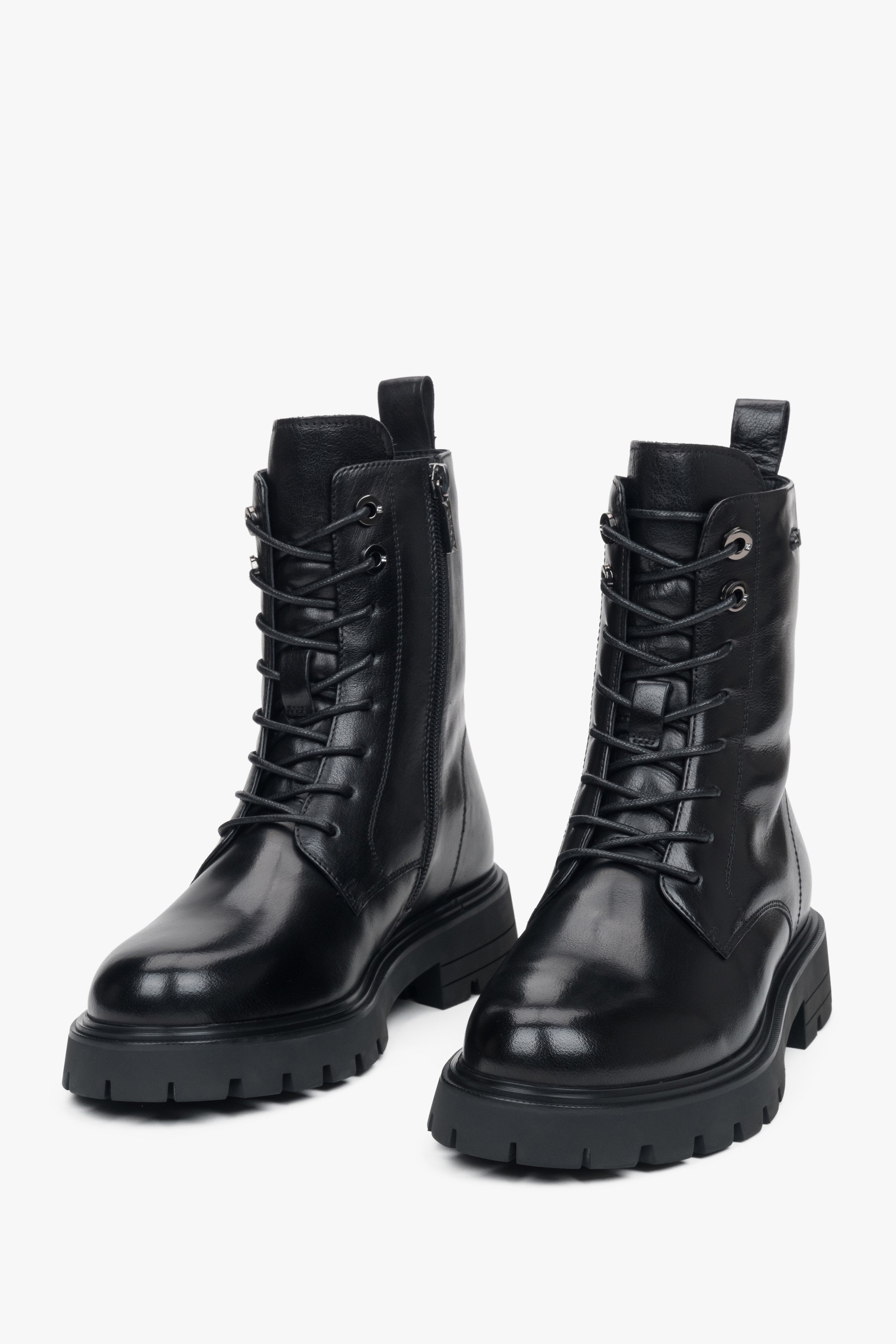 Women's black ankle boots on a platform made of genuine leather Estro.