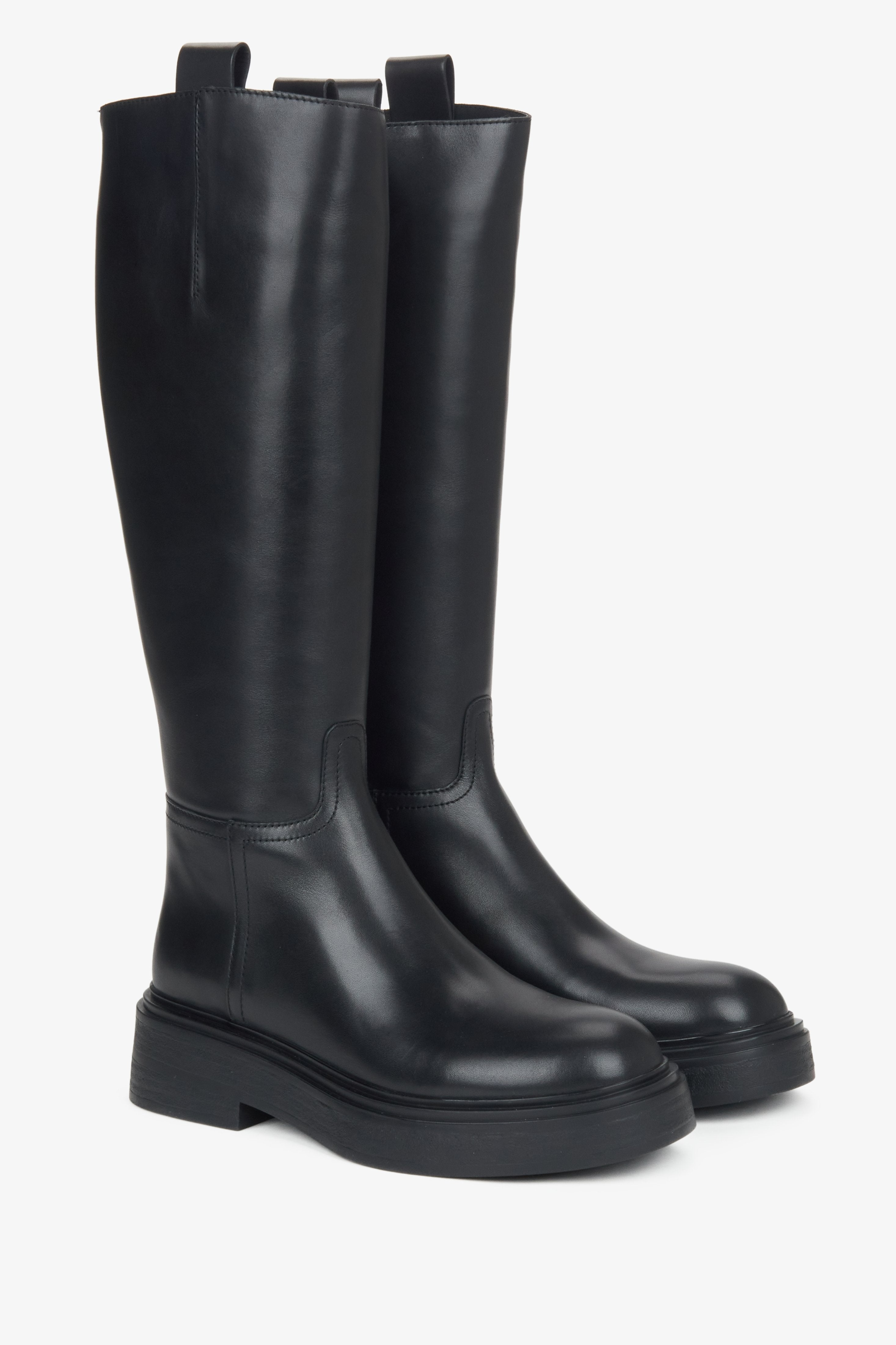 Women's black platform knee-high boots made of genuine leather Estro ER00115913.