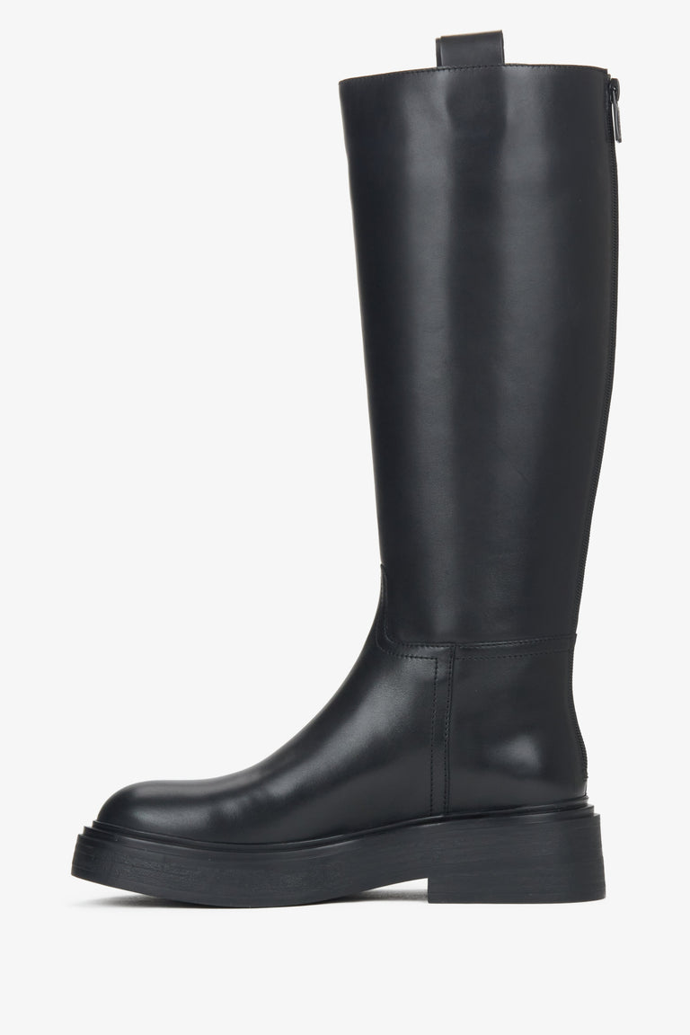 Women's knee-high boots Estro ER00115913, black, platform style, made of genuine leather.