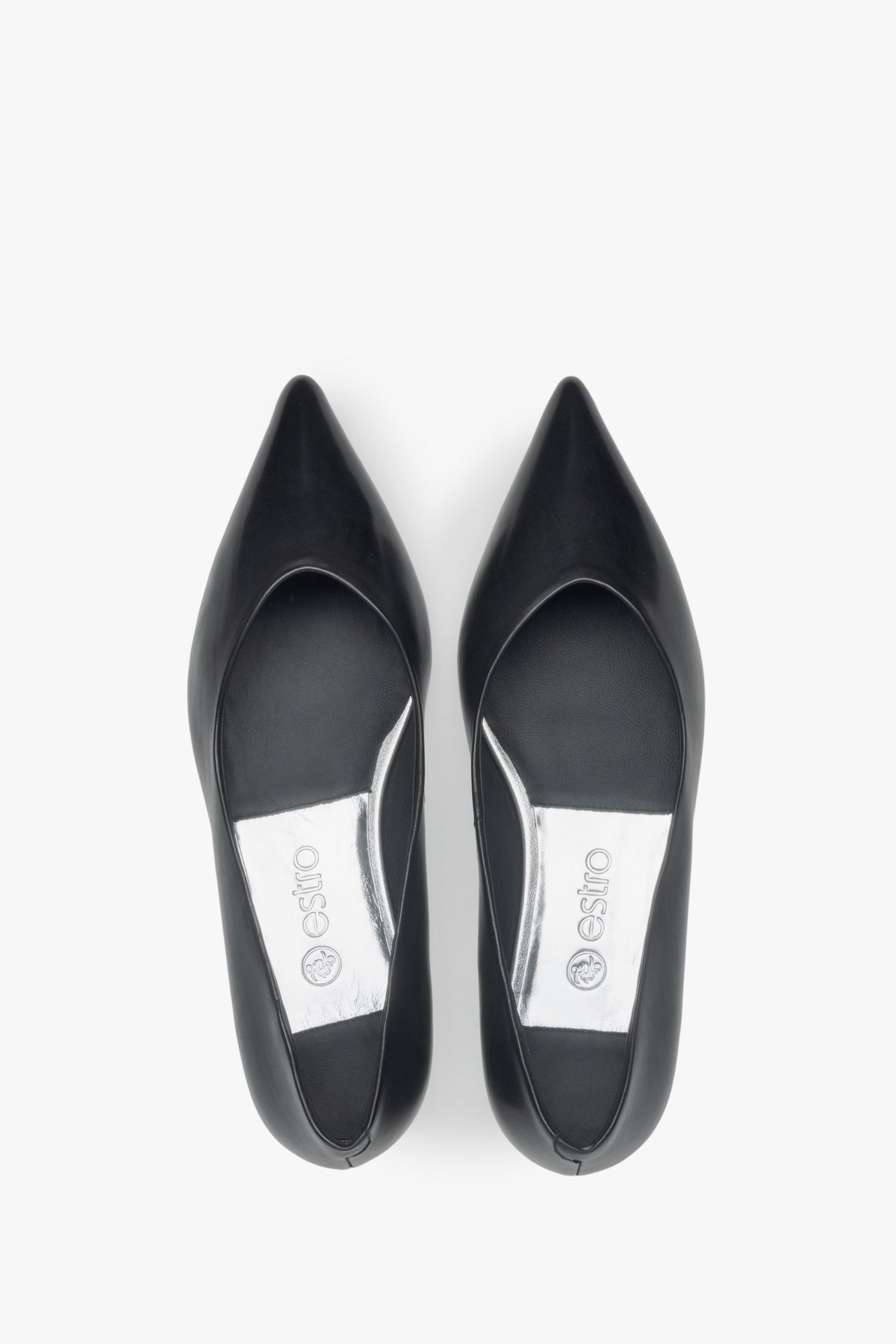 Black genuine leather women's pointed toe ballet flats, Estro.
