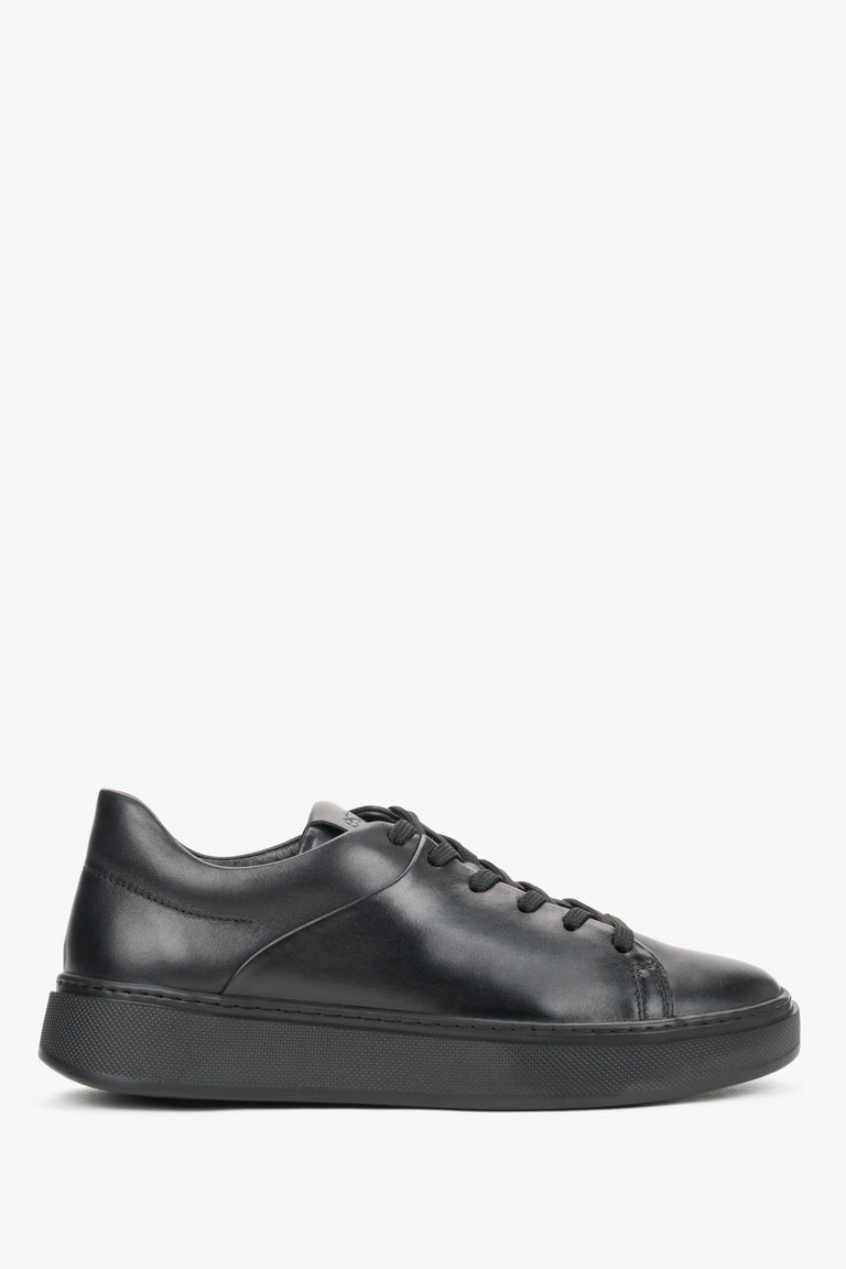 Women's Black Premium Italian Genuine Leather Sneakers Estro ER00120354.