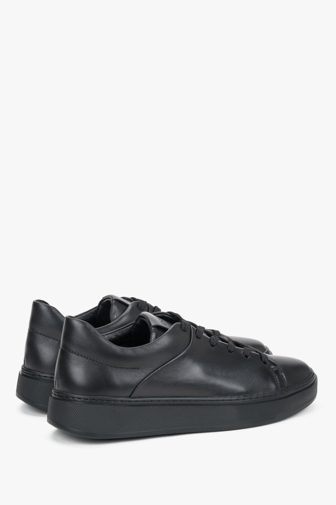 Women's black sneakers Estro, made of premium Italian full-grain leather.