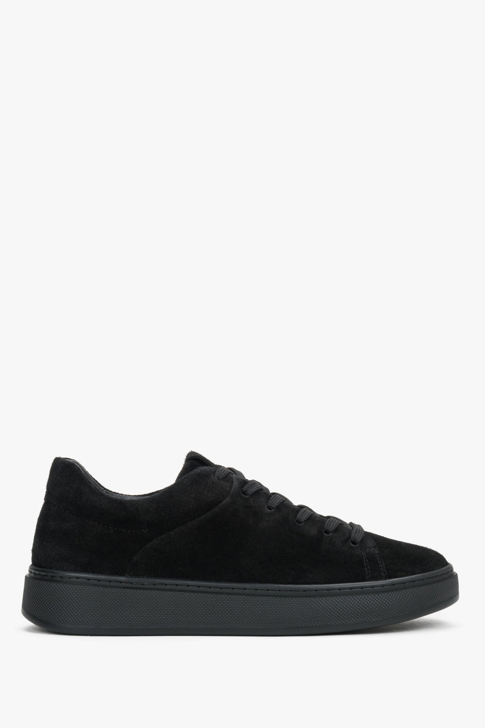 Women's Black Premium Italian Genuine Velour Sneakers Estro ER00120353.