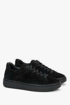 Women's black sneakers made of premium Italian natural velour Estro.