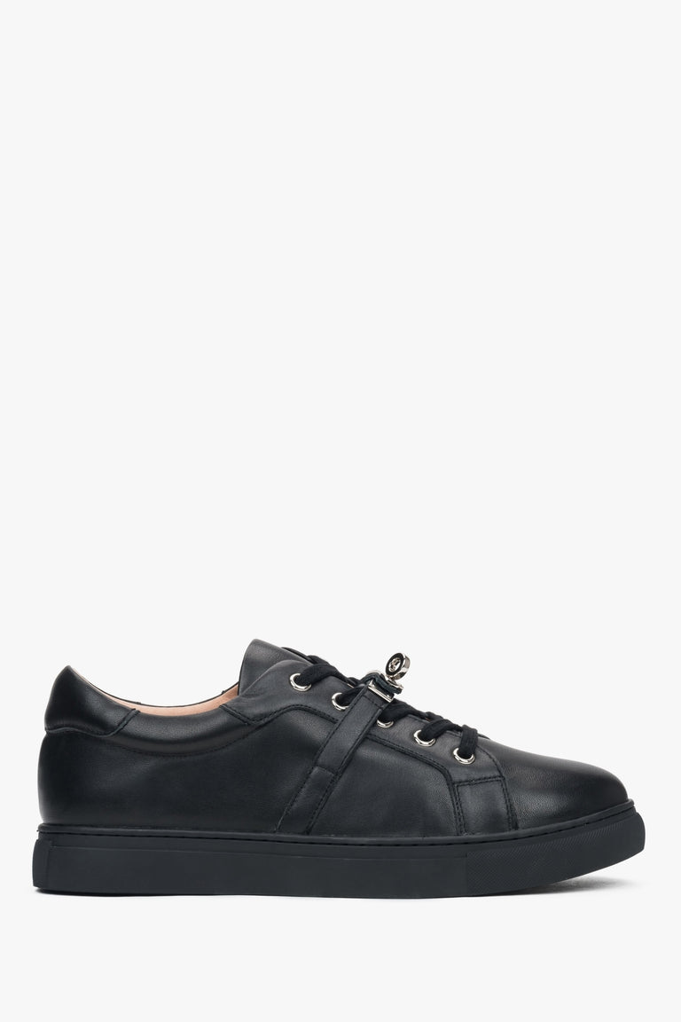 Women's Black Premium Leather Low-Top Sneakers by Estro.