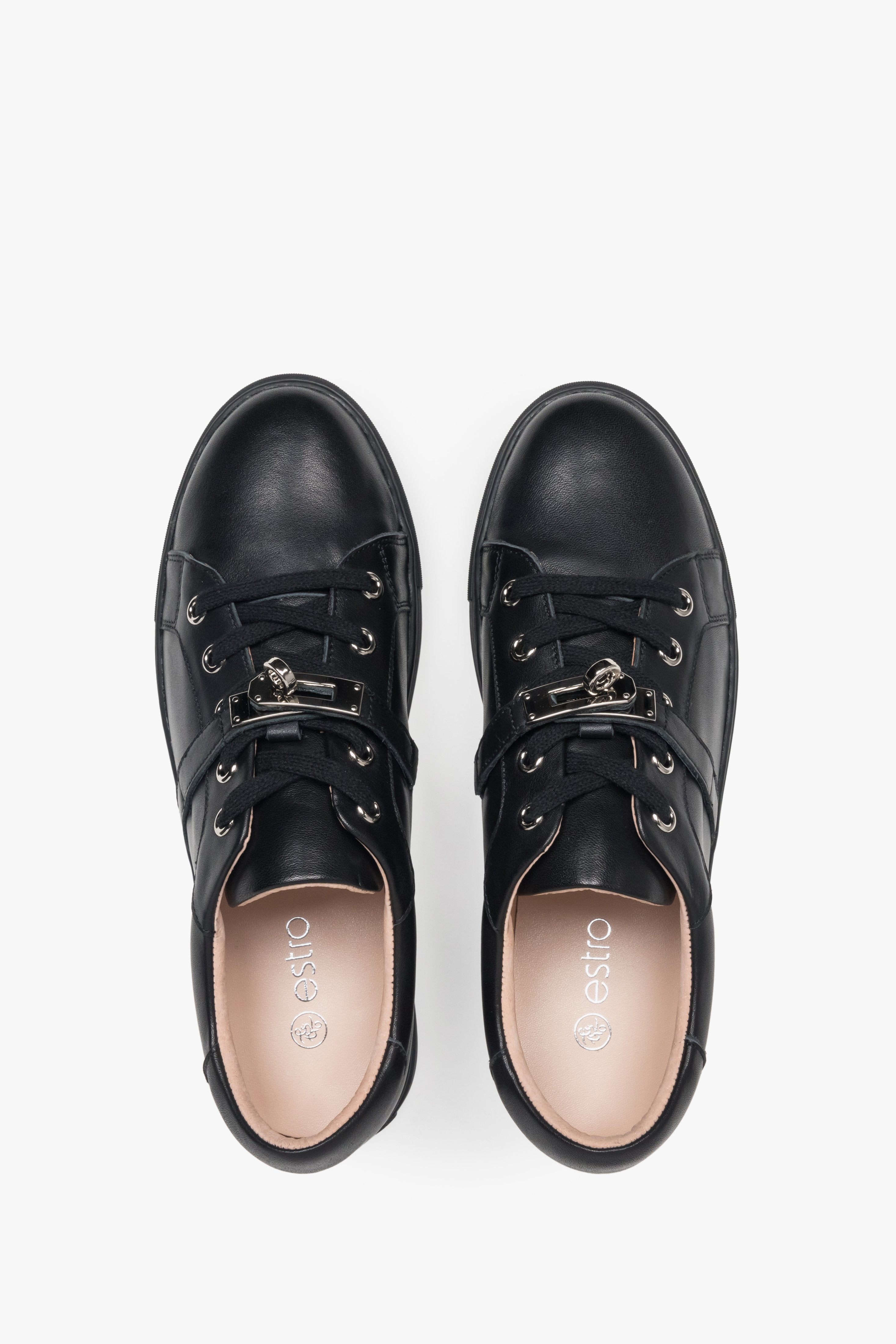 Estro Women's Low-Top Sneakers Made from Black Premium Leather.