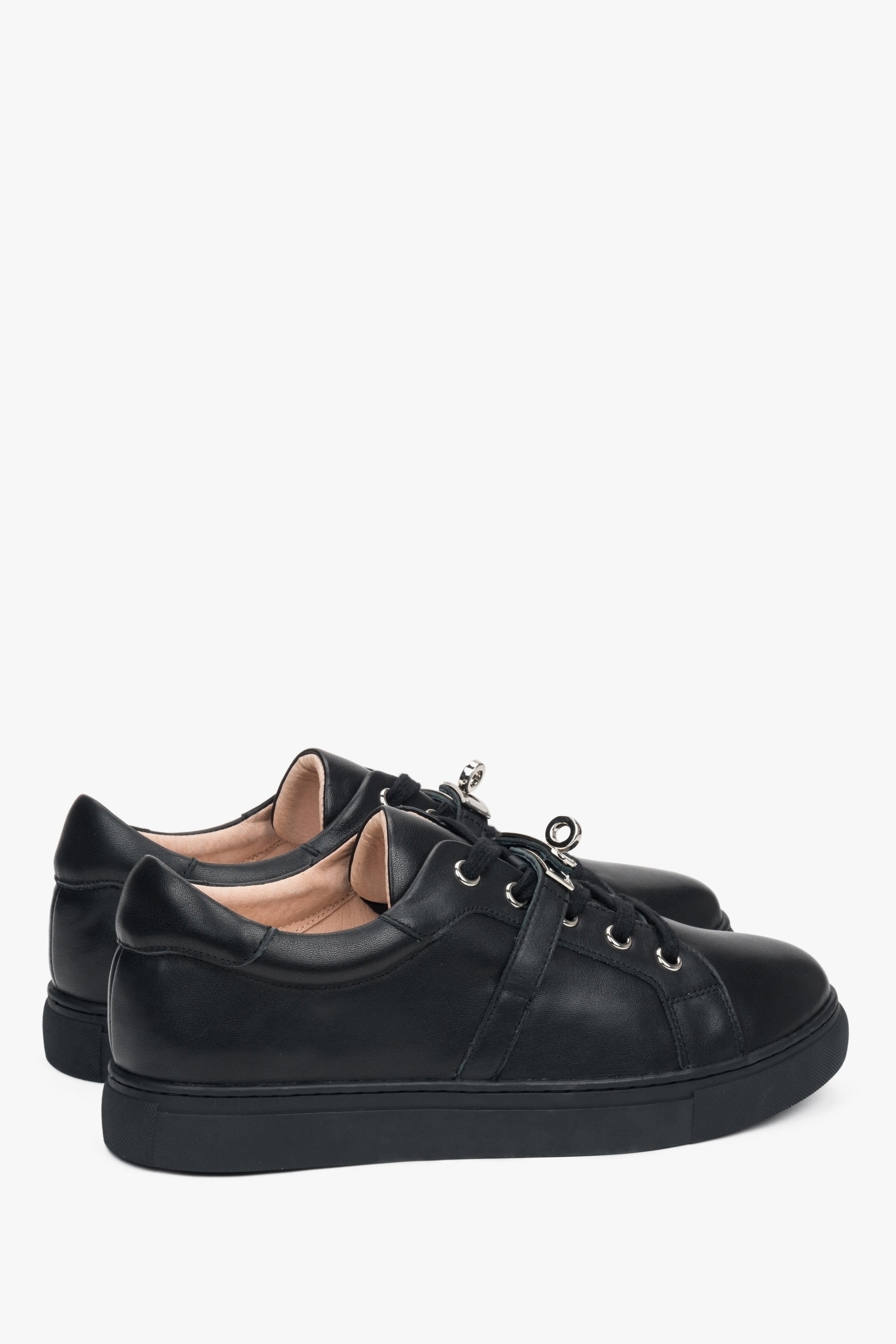 Women's Premium Leather Black Low-Top Sneakers by Estro.