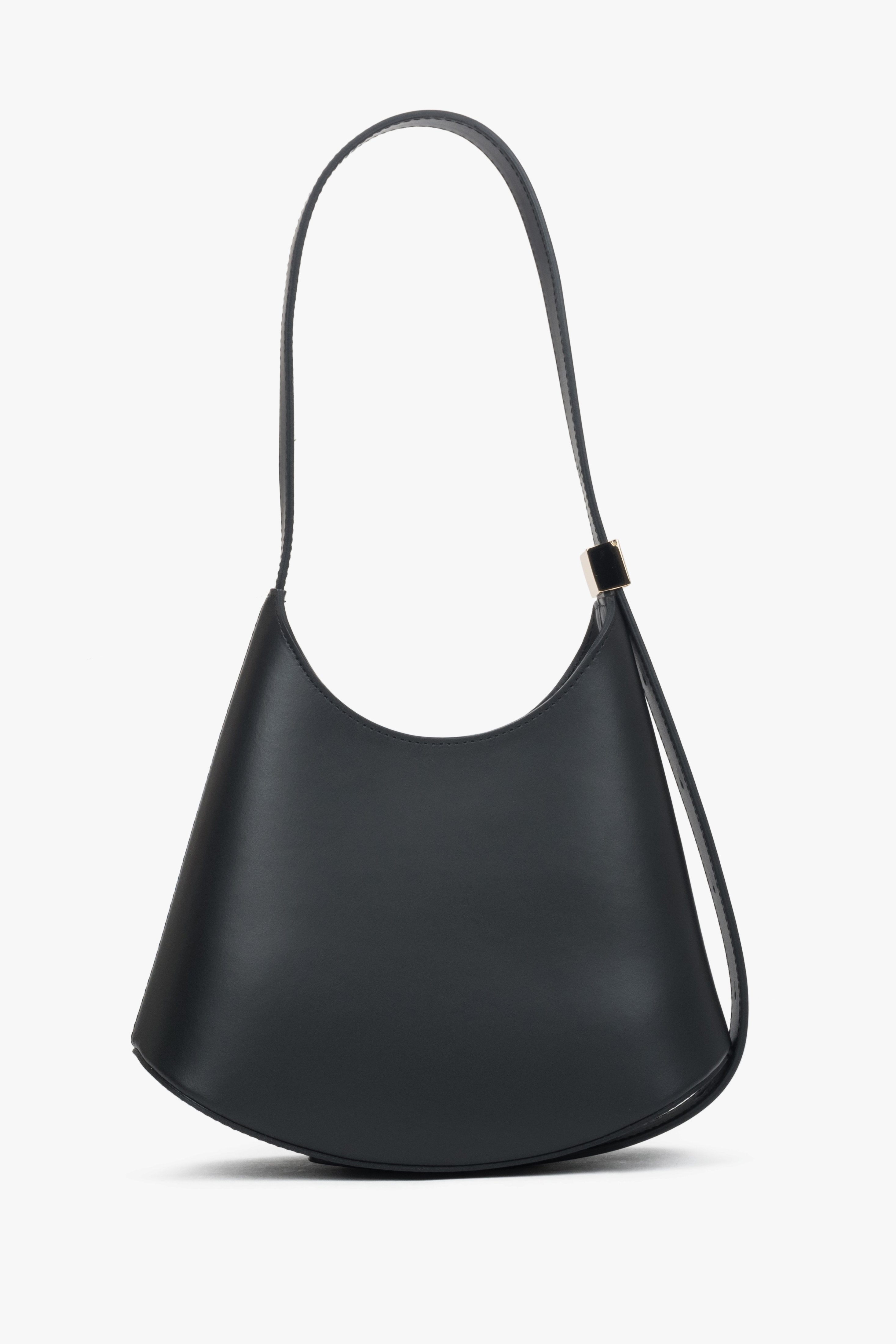Women's black shoulder bag, crafted from Premium Italian genuine leather, Estro.