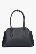 Women's Black Shoulder Bag made with Genuine Italian Premium Leather Estro ER00118549.