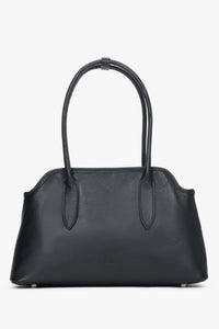 Women's Black Shoulder Bag made with Genuine Italian Premium Leather Estro ER00118549.