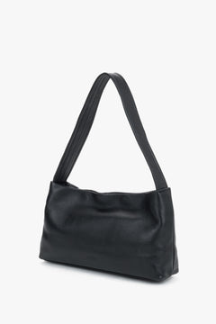 Estro - women's black smooth genuine leather shoulder bag.
