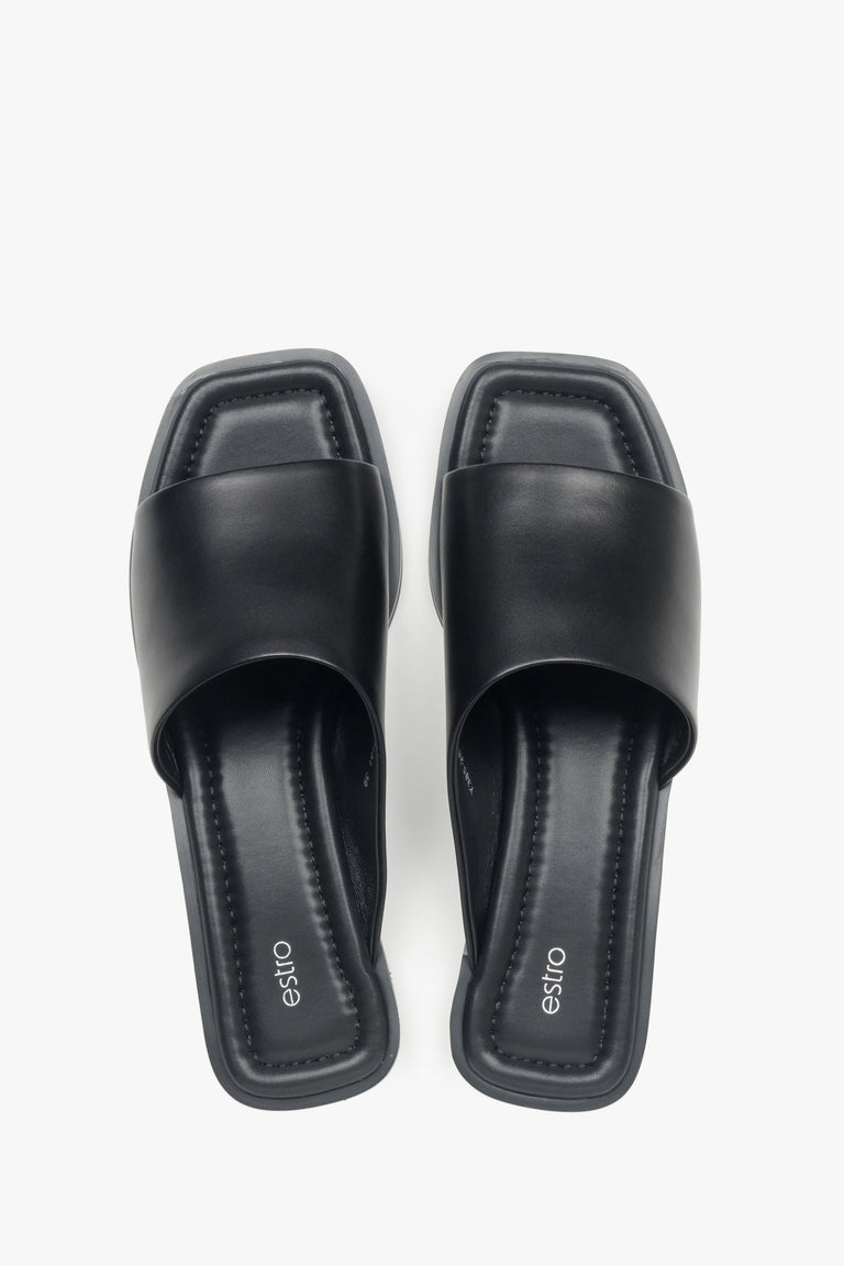 Women’s black slide sandals with a square toe in genuine leather, Estro.