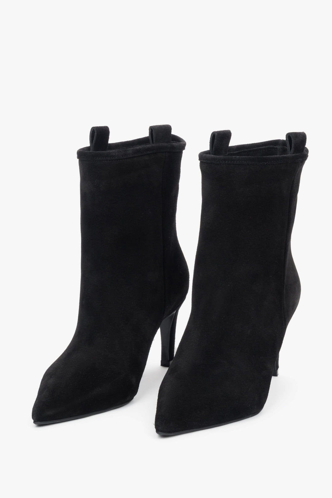 Women’s black stiletto ankle boots made of genuine velour Estro ER00118225.