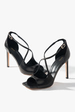 Women’s Black Stiletto Sandals with Decorative Fastening Estro ER00117227.